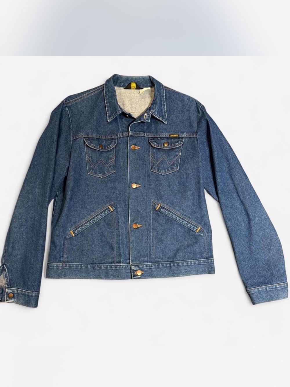 Vintage 70s Wrangler No Fault Denim Trucker Jacket Blue Men's Size 46 L USA